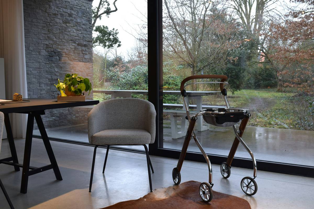 Senior Assisted Living Apartments: 7 Proven Tips to Avoid Costly Mistakes